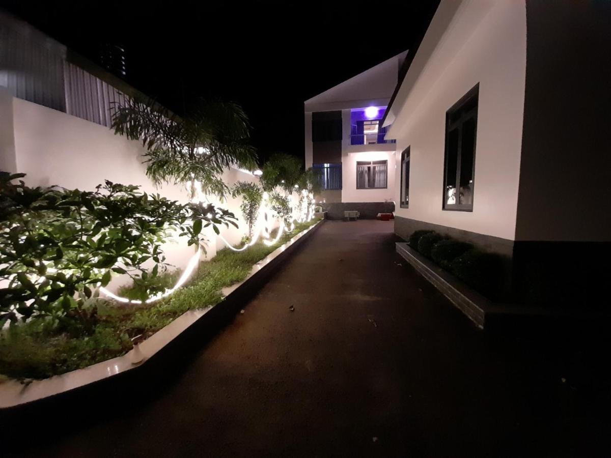 Khach San Nguyen Long Hotel Bao Loc Buitenkant foto